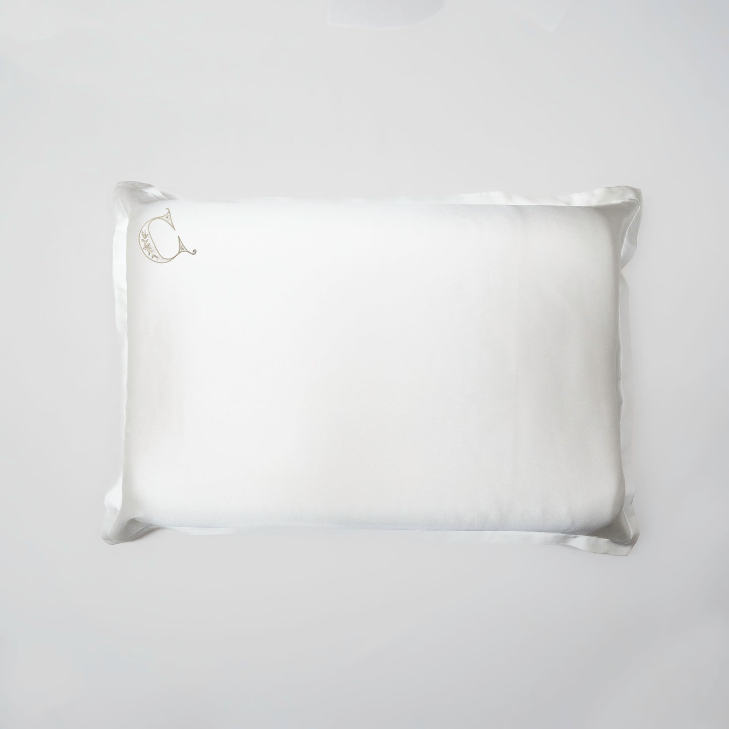 Taie d'oreiller 100% soie avec broderie de vos initiales